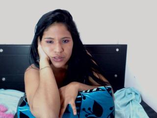 SweetHotFoxy - Live sex cam - 4351565