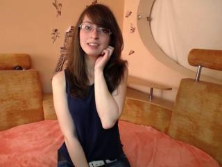 AvrilBeauty - Sexe cam en vivo - 4361055