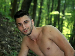 Karolino - online show porn with a black hair Horny gay lads 