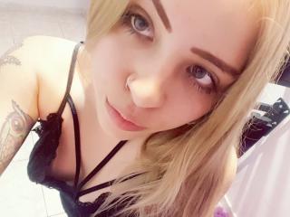 MillaCambers - Live porn & sex cam - 4562858