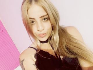 MillaCambers - Live porn & sex cam - 4562903