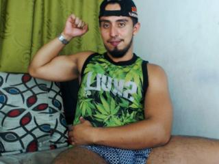 DanielBigDick - online chat xXx with this Homosexuals with hot body 