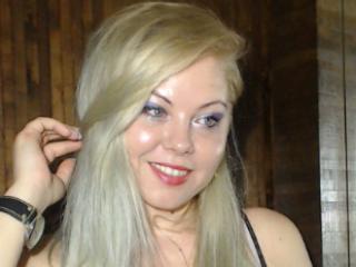 BlueEyesJo - Live porn & sex cam - 4677969