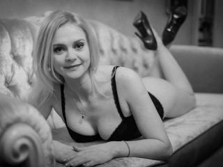 LusciousSexyEyes - Live sexe cam - 4697684