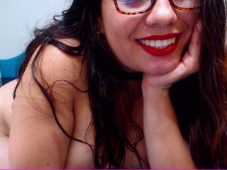 KittyXtreme - chat online exciting with this latin american Hot lady 