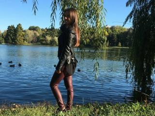 LilHellen - chat online x with a Girl with regular melons 