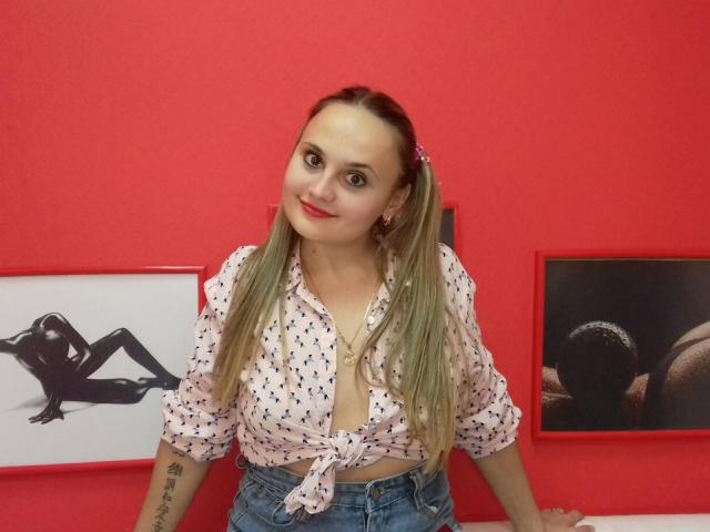 MilanaDay - Sexe cam en vivo - 4860964