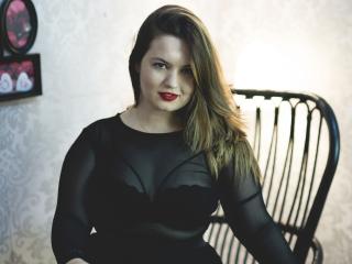 CarryBelle - Chat live hot with a average hooter Hot chicks 