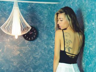 PoxyVibe - online chat nude with a shaved intimate parts Girl 