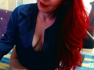 ChaudeeOrgasme - Live nude with a red hair Mature 
