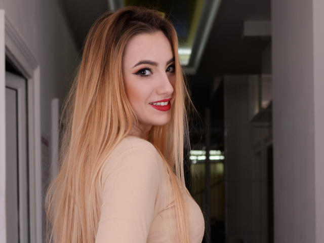 RiaAstrale - Sexe cam en vivo - 5205223