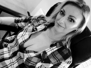 VanessaXLovely - Live sexe cam - 5411246