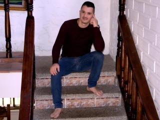 PeterMancini - Web cam exciting with a so-so figure Gays 