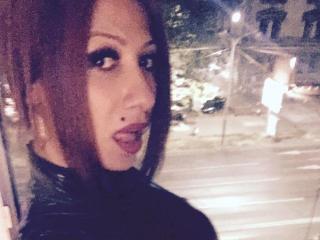 IssaDiamondd - Live sexe cam - 5868216