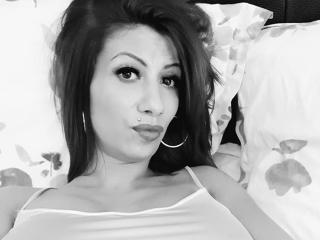 IssaDiamondd - Live sexe cam - 5868231