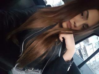 GlloryLyzzy - Live cam hot with a Young and sexy lady with big boobs 