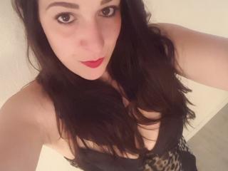 NaniXxLaFrancaise - Live Sex Cam - 6547647