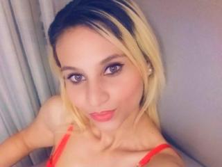 AlmaDouce - Live porn & sex cam - 6806324