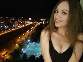 HaleySweet69 - online show sex with a fit physique X 18+ teen woman 