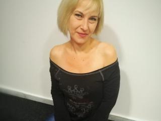 MarinaSexy69 - Live sexe cam - 7043822