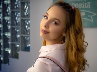 AliceCookie - Live porn &amp; sex cam - 7142868