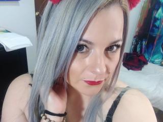 EmilianaZains - Live sex cam - 7615836