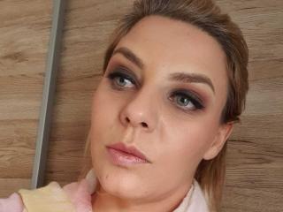 JanetBeauty - Live porn & sex cam - 8004440