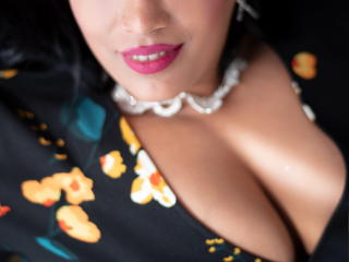 CurvyTemptation - Live sex cam - 8212248