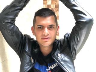 MichaelMan - Live porn &amp; sex cam - 8378460