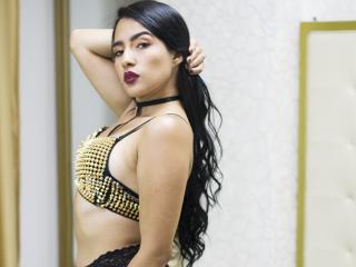 KiaraJones - Live porn & sex cam - 8513601