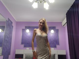 PlayfulErica - Live sexe cam - 8551864