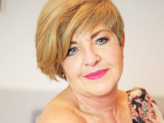 AnnetteSeducer - Live sex cam - 8901556