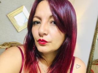 SexyAllisonx - Live Sex Cam - 9022164