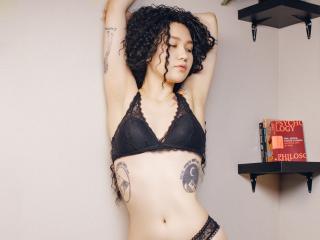 KellySon - Live sex cam - 9056408