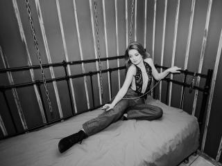 GabriellleG - Live sex cam - 9233732