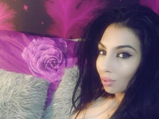 BrunetteBabe69 - Live sex cam - 9712417