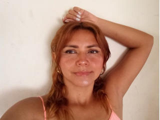 AlexaHotyeLive Webcam
