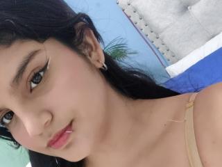 Sexy pic of AlinaFoxyLina