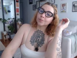 AlinaMatei live cam