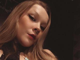 Sexy pic of AnnaFalconeX