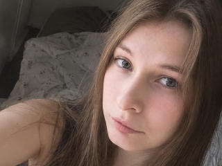 AnnaKleinman live cam
