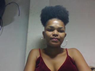 Sexy profile pic of Bladdine