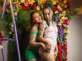 CandySexyCouplets live cam