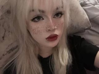 CarmeliaPratten XLove Cam