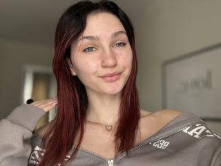 CarmelinaLoveLive Webcam