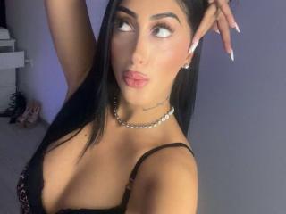 Sexy pic of CassiaQuinn