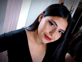 Sexy profile pic of CataleyaJannis