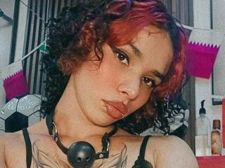 ChloeFoster XLove Cam