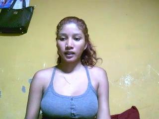 CouplesChaudeLive Webcam