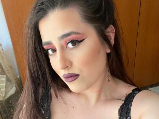 Sexy profile pic of CristaDiamond